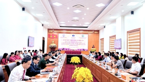 UBND tỉnh Lai Châu ký kết thỏa thuận hợp tác với Trường Đại học Y Dược (Đại học Thái...