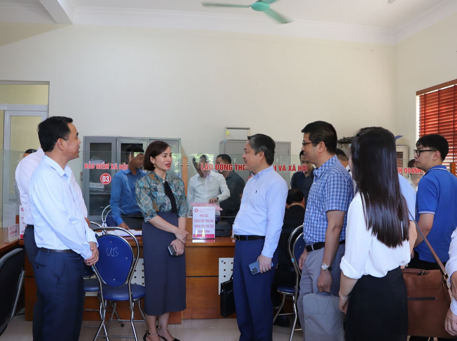 Đoàn công tác của Bộ Khoa học và Công nghệ làm việc tại xã Bình Lư - Ảnh minh hoạ 5